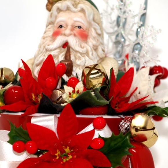 Holiday Floral Arrangement In Vintage Red Mug, vintage Santa Claus figurine - Picture 7 of 10